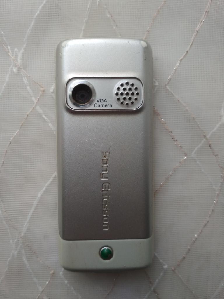 Телефон Sony Ericsson K310i