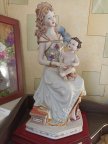 Фарфоровая статуэтка SABADIN Италия, Мама и дитя