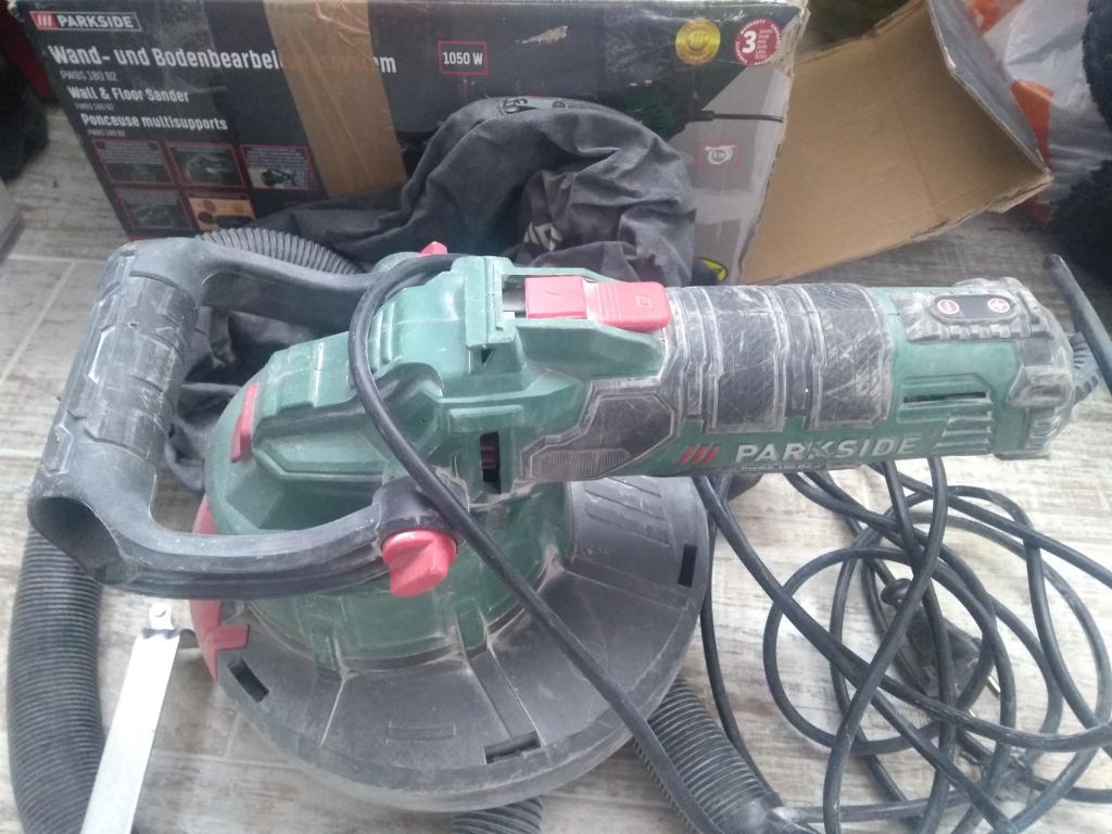 PARKSIDE WALL AND FLOOR SANDER »PWBS 180 B3«, 1050 W